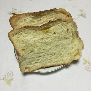 みかんの皮のジャム入り食パン